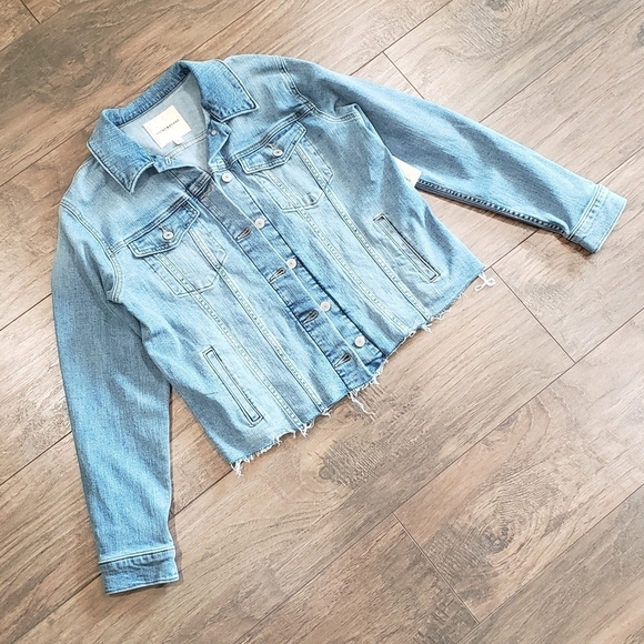 NWT Lucky Brand Fray Hem Denim Jacket Size Large - Picture 2 of 8